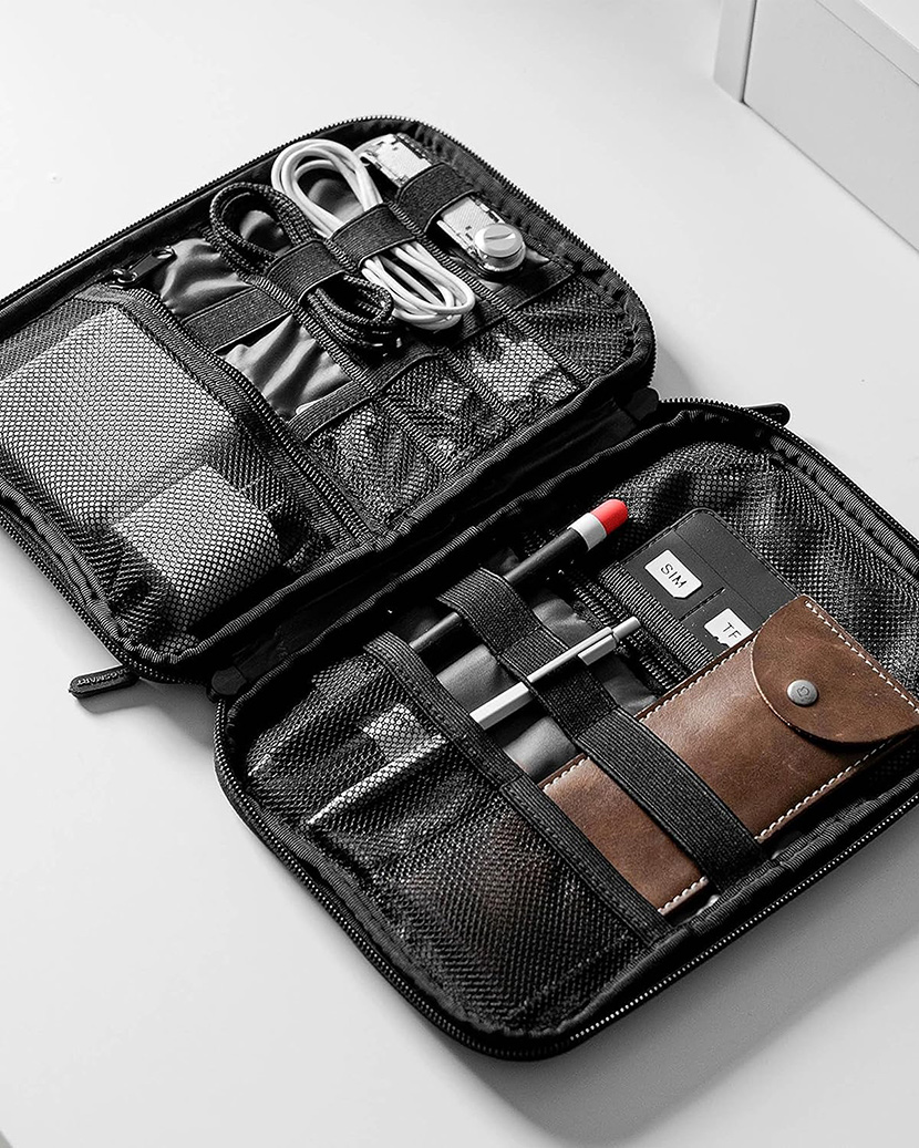 Electronics-Organizer-Travel-Bag-5
